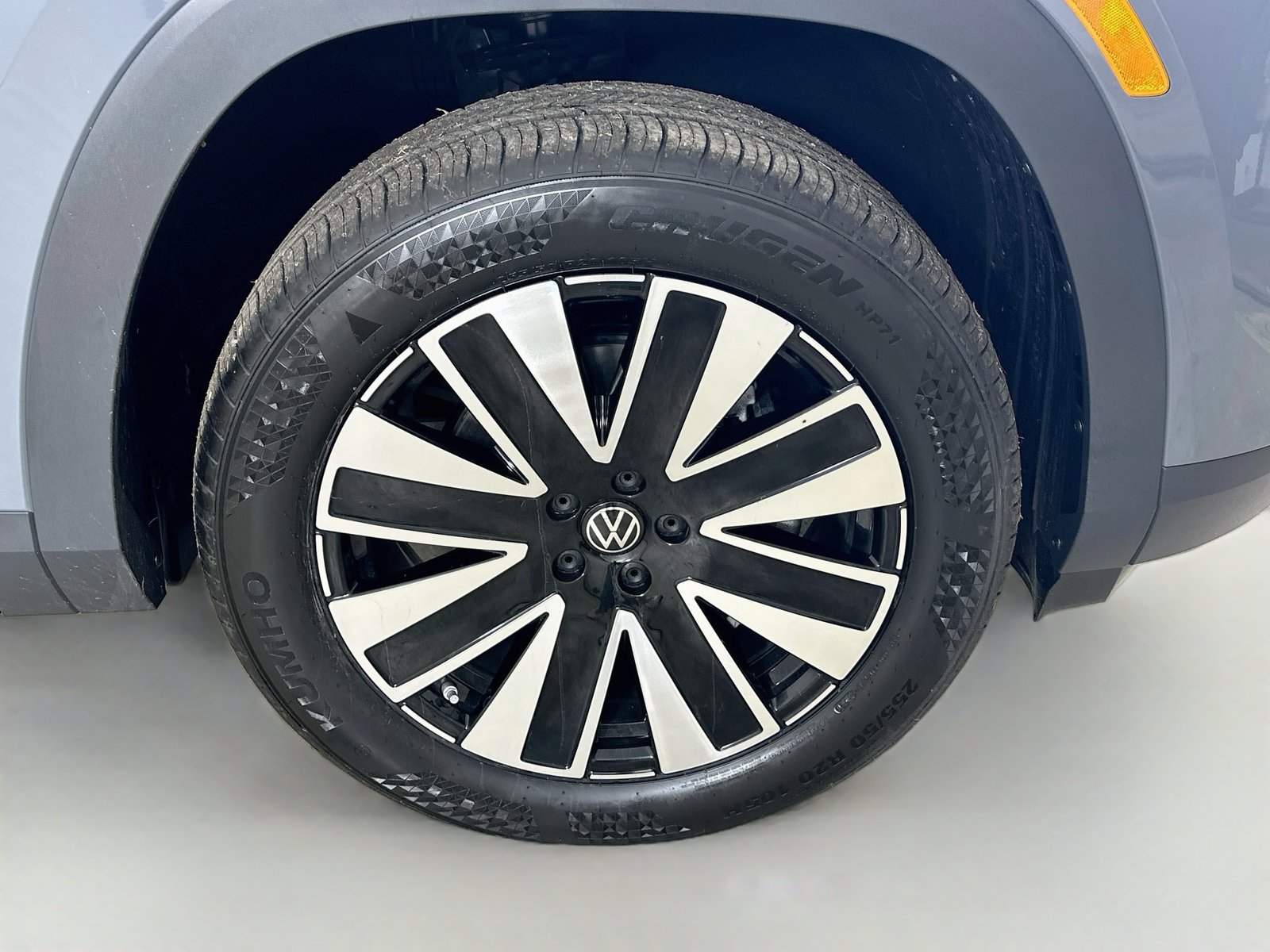 New 2027 Volkswagen Atlas SE AWD/4WD image 10