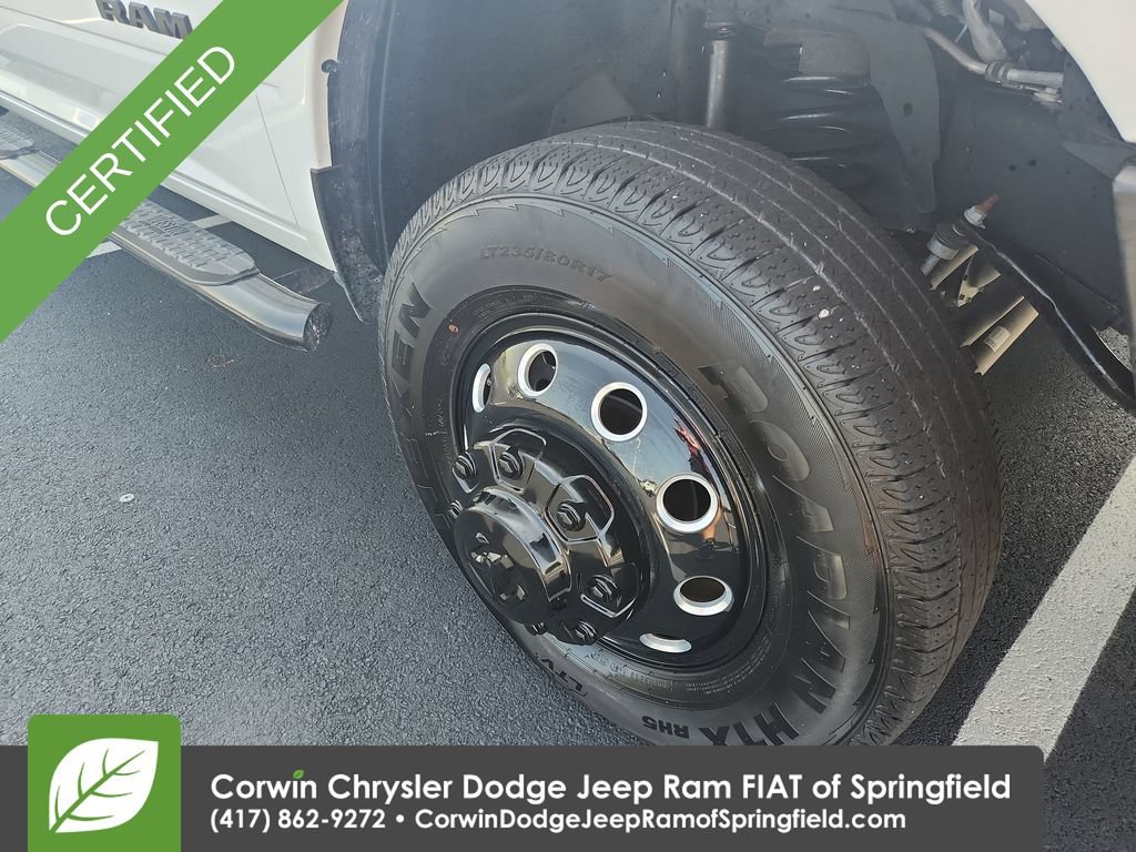 Used 2025 RAM 3500 Laramie w/ Night Edition AWD/4WD image 24