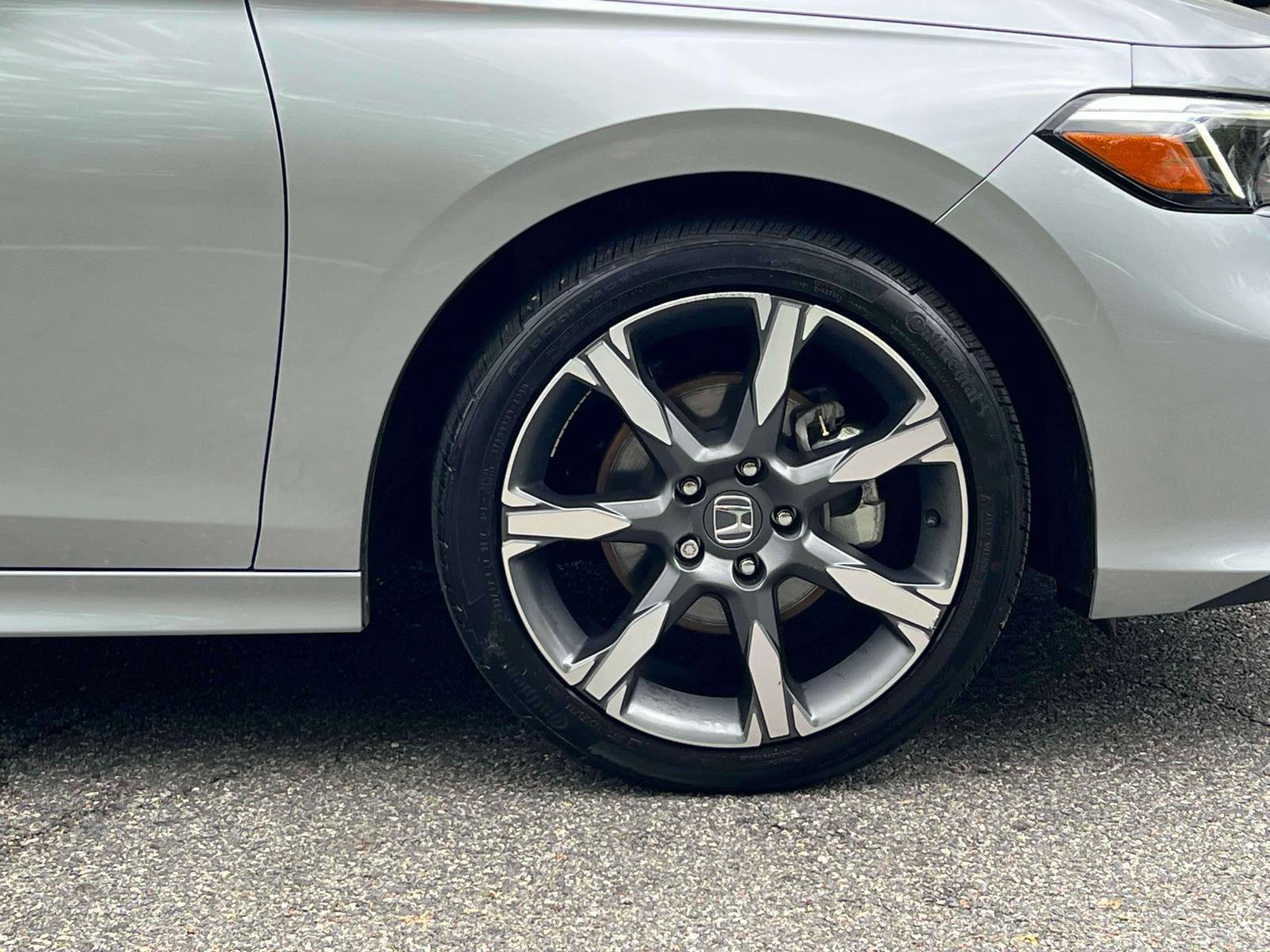 Used 2025 Honda Civic Sport Touring image 8