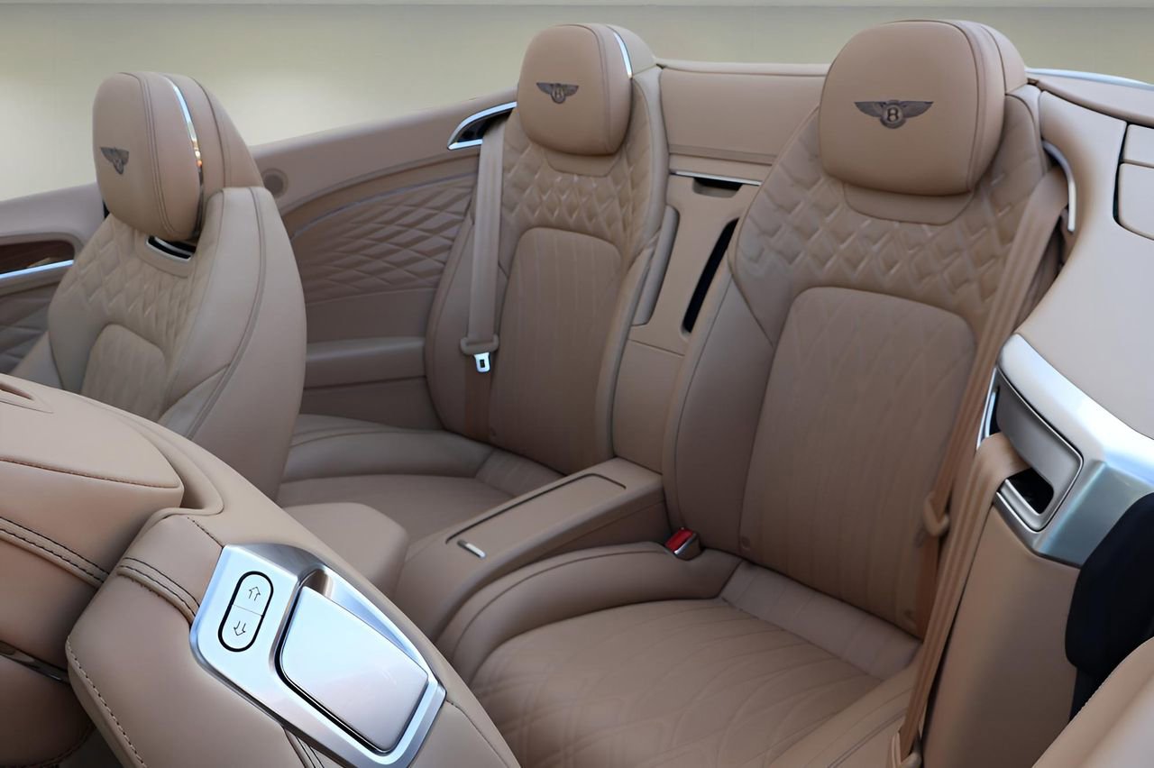 New 2026 Bentley Continental GTC image 18