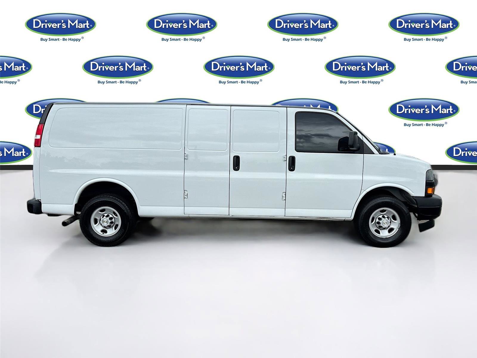 Used 2020 Chevrolet Express 2500 Extended w/ Communications Package image 8