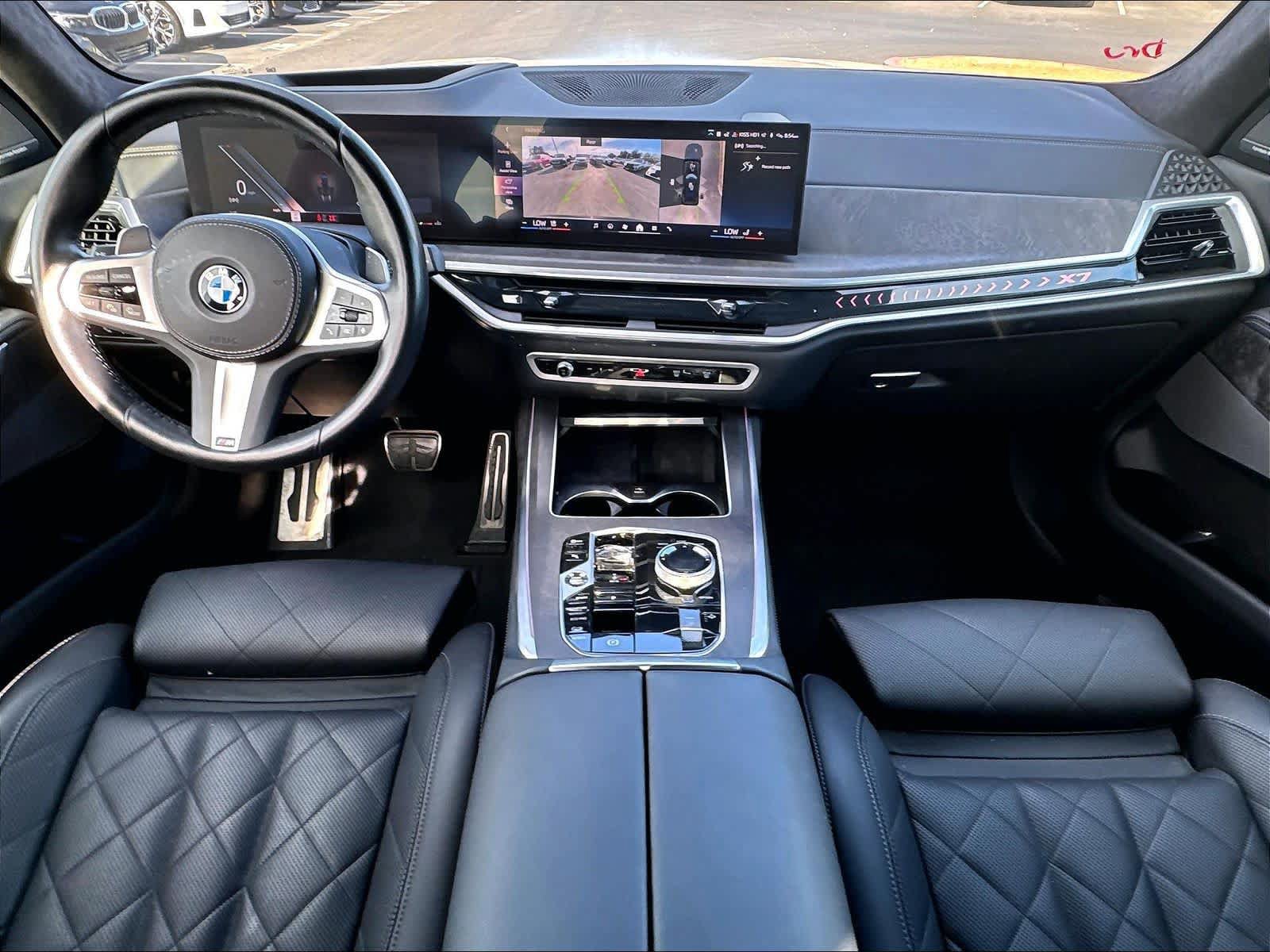 Used 2024 BMW X7 xDrive40i w/ M Sport Package AWD/4WD image 10