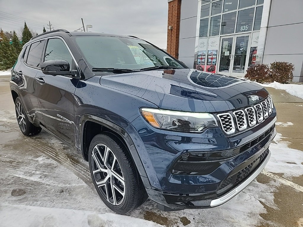 Certified 2024 Jeep Compass Limited w/ Elite Group image 3