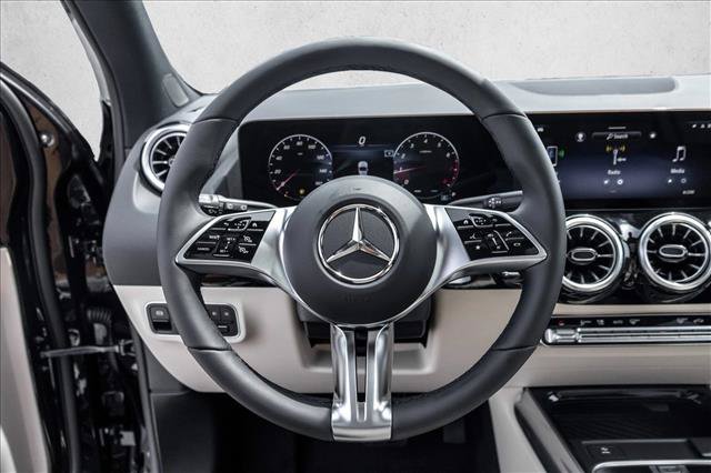 New 2026 Mercedes-Benz GLA 250 4MATIC image 13