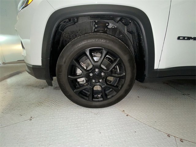 Used 2024 Jeep Compass Latitude w/ Altitude Special Edition image 10