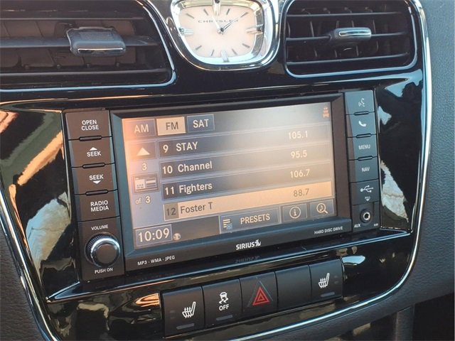 Used 2013 Chrysler 200 Limited w/ Sun/Sound Group image 17