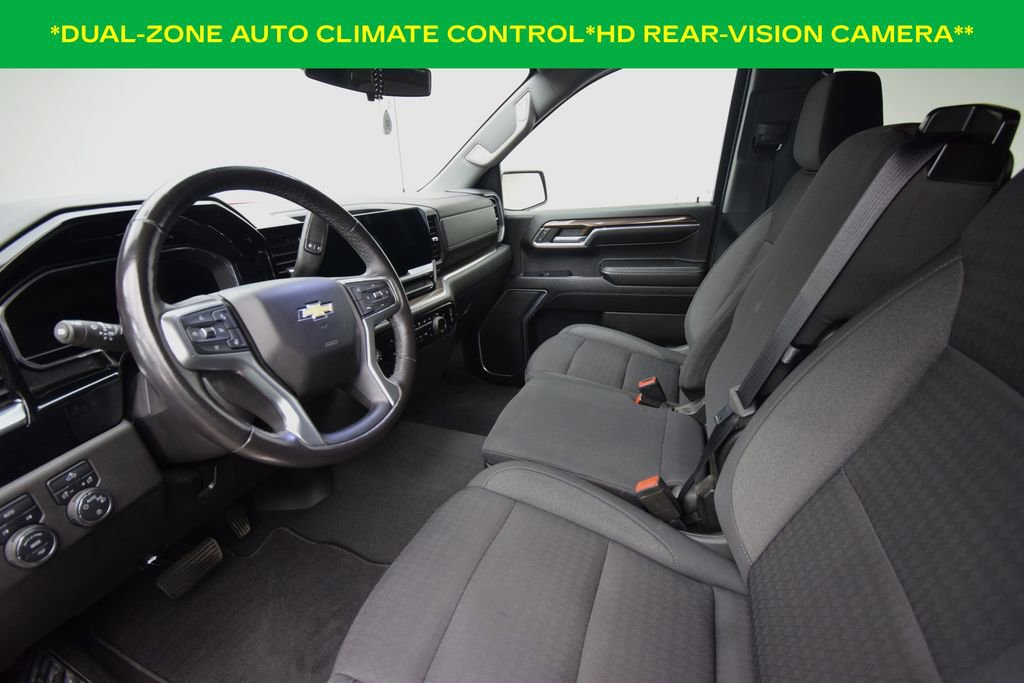 Used 2022 Chevrolet Silverado 1500 LT AWD/4WD image 9