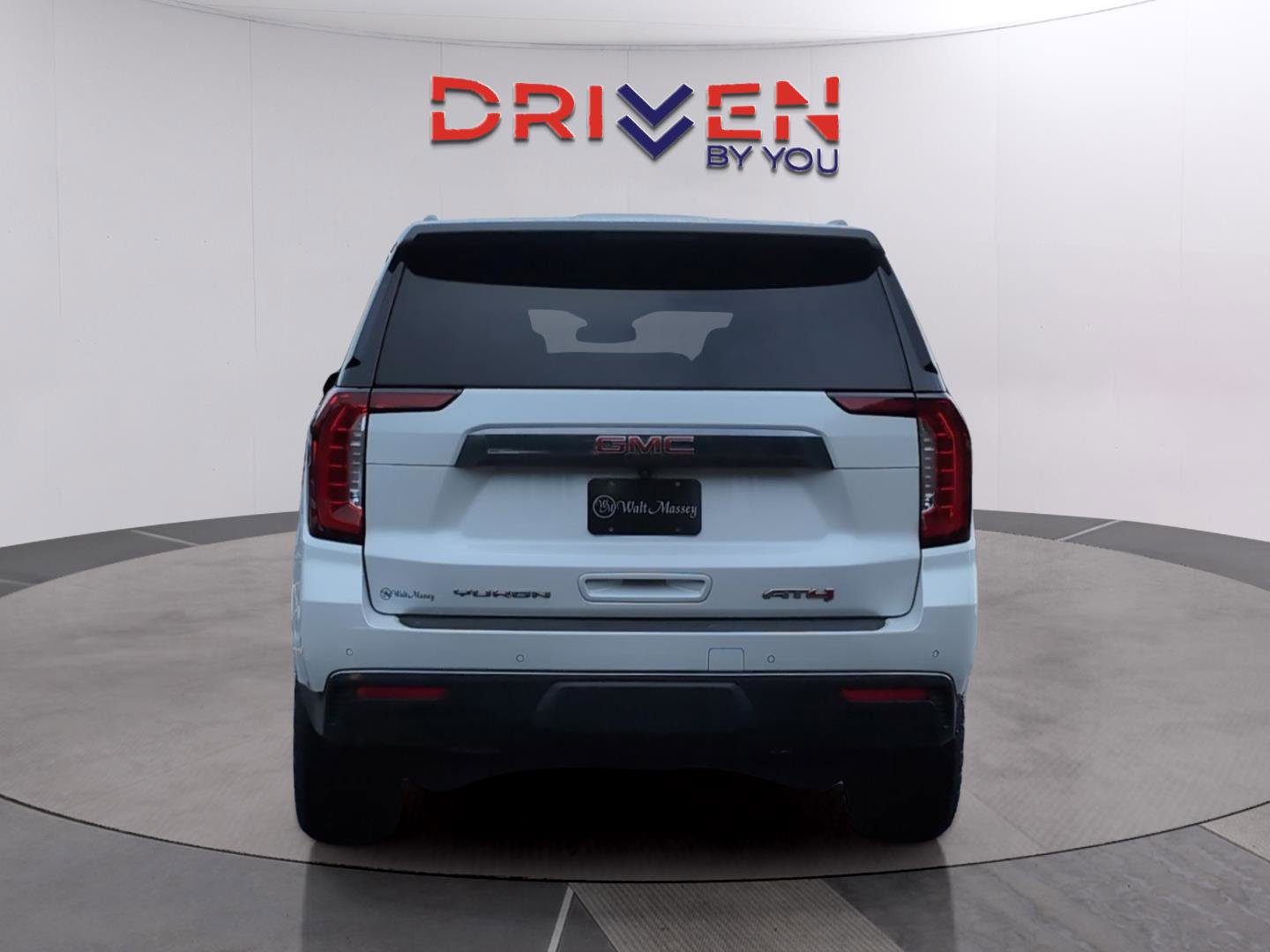 Used 2023 GMC Yukon AT4 AWD/4WD image 4