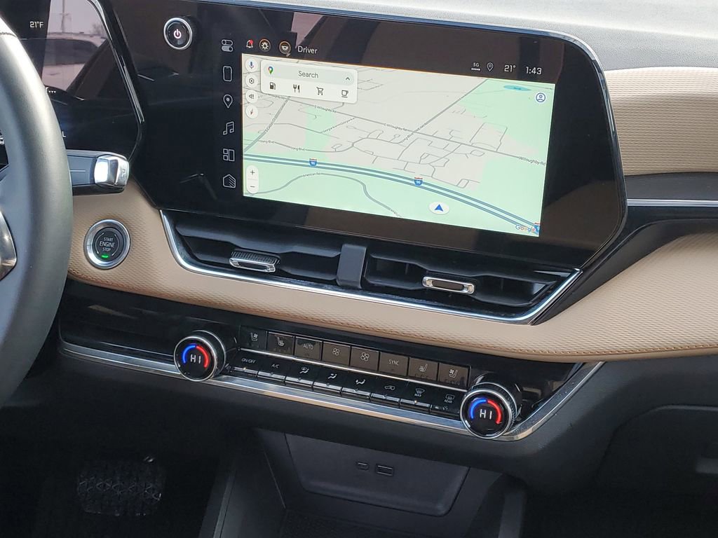 Certified 2025 Chevrolet Equinox ACTIV w/ Safety and Technology Package image 32