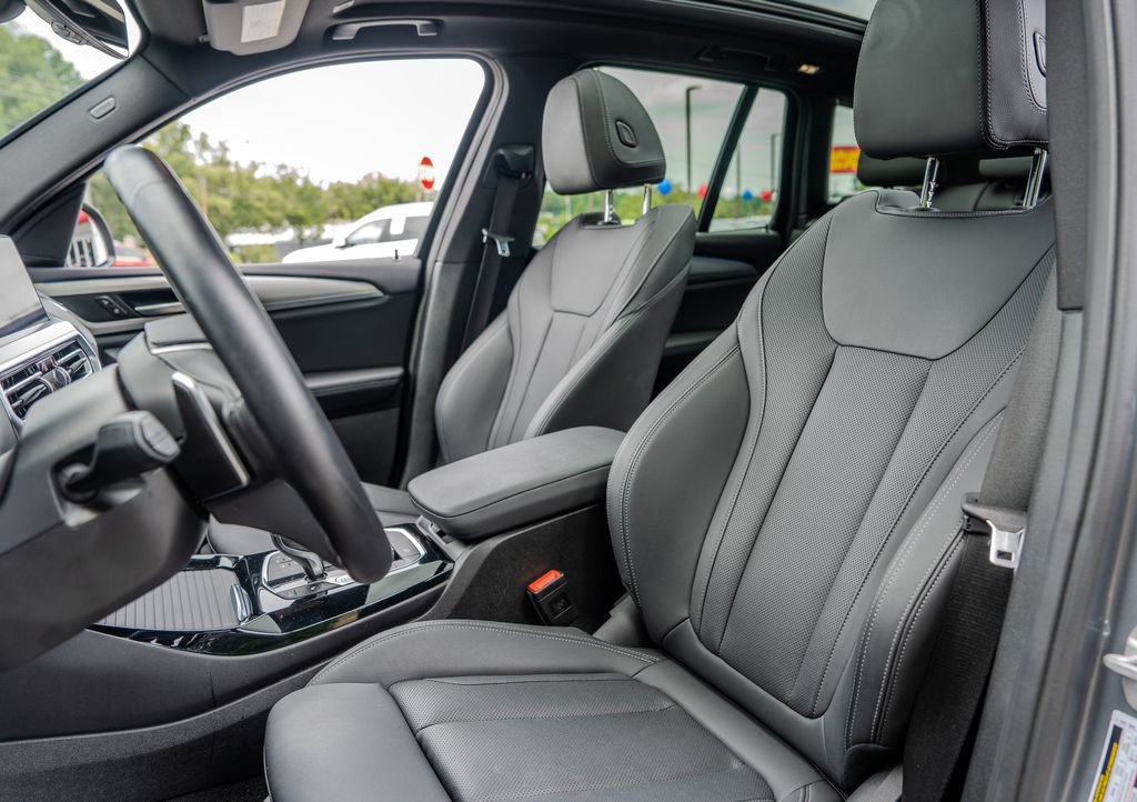 Used 2024 BMW X3 sDrive30i w/ Convenience Package w/ZPA RWD image 18
