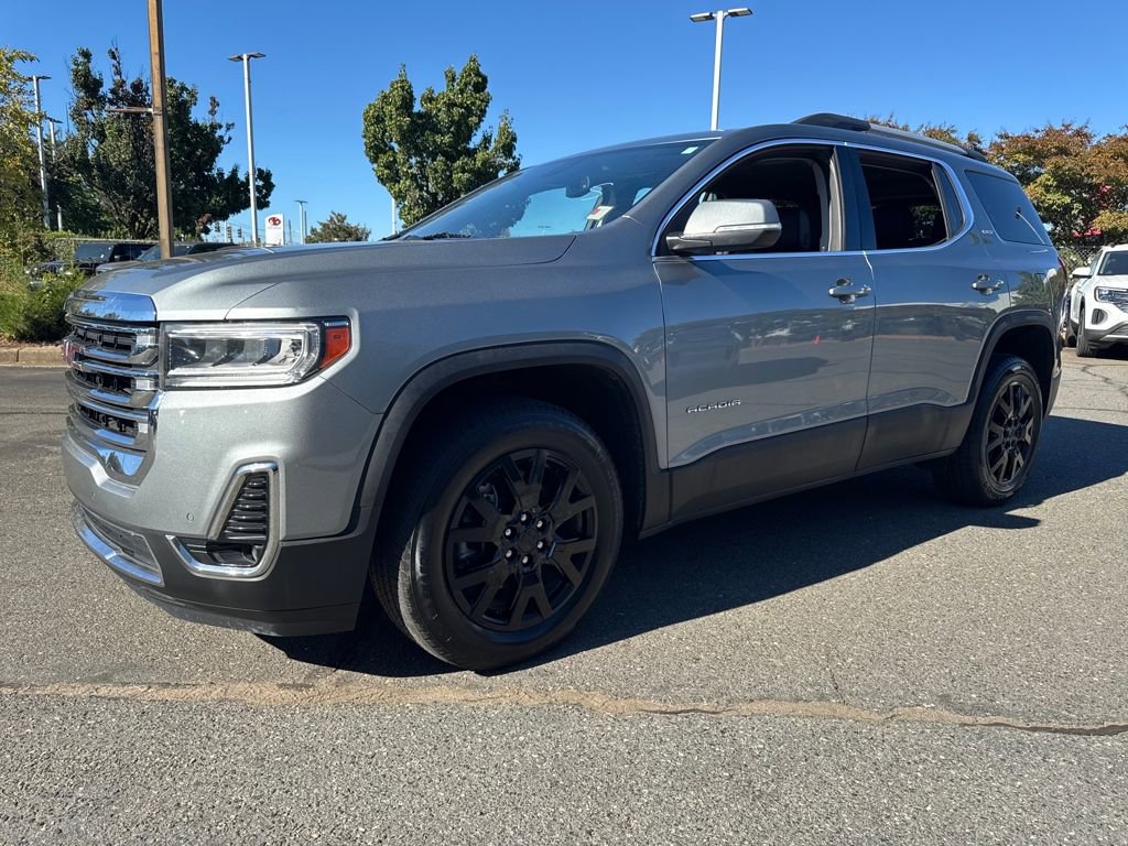 Used 2023 GMC Acadia SLT