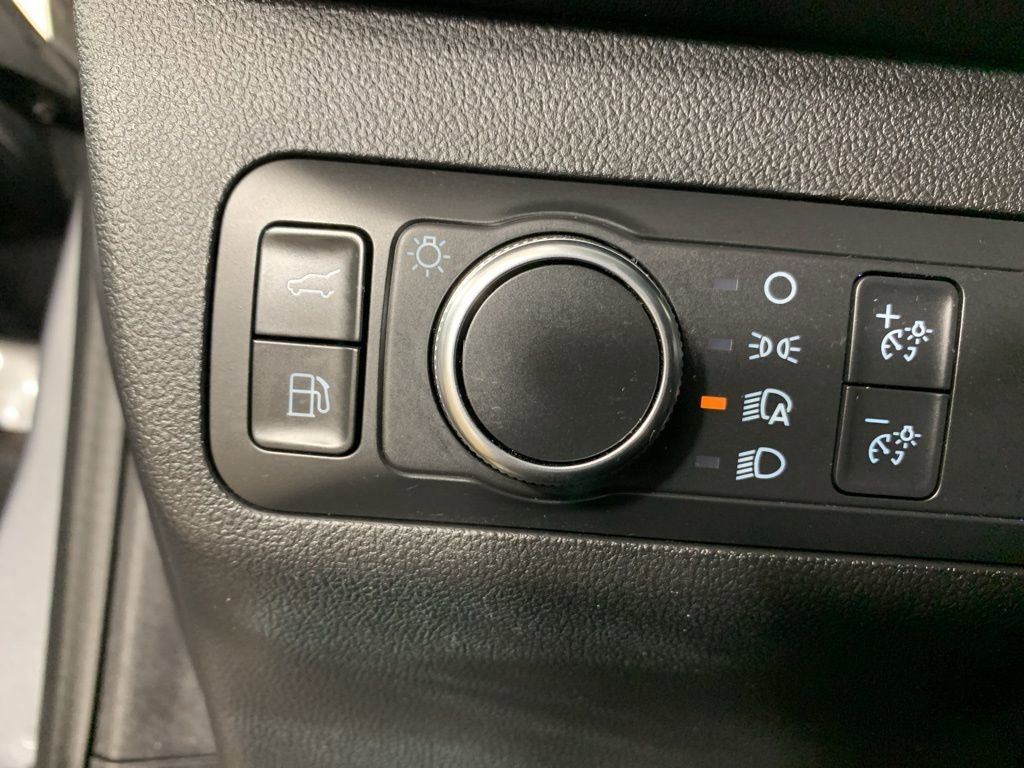 Used 2021 Ford Escape SE w/ Convenience Package image 19