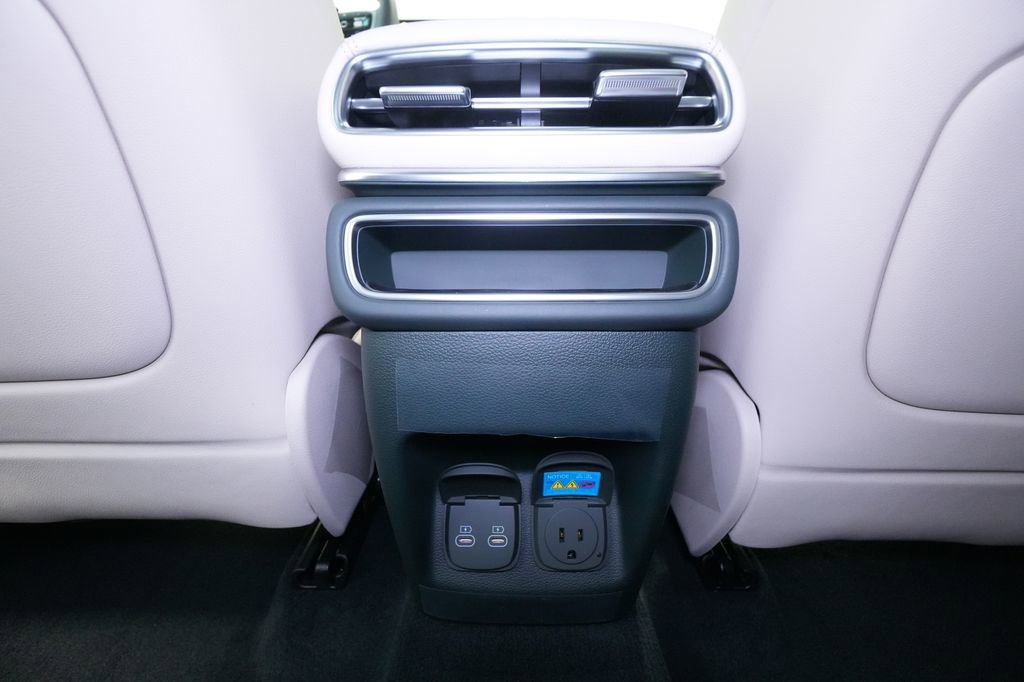 New 2026 Genesis GV80 2.5T Advanced image 25