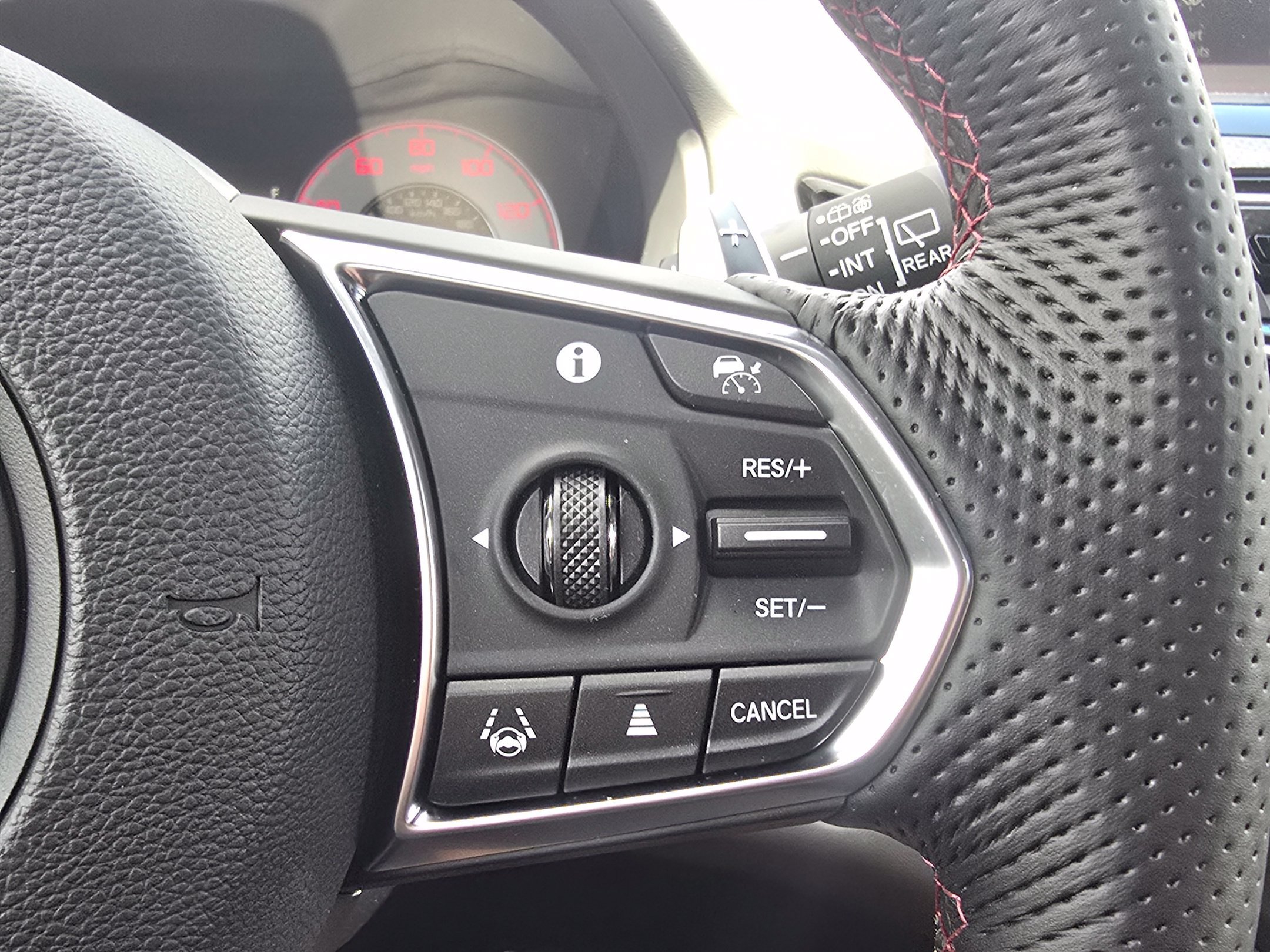 New 2026 Acura RDX w/ Advance Package AWD/4WD image 24