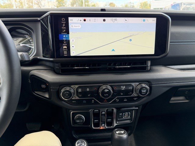 Used 2024 Jeep Wrangler High Altitude image 7