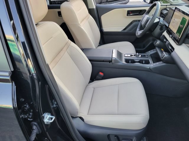 Used 2026 Toyota RAV4 Limited AWD/4WD image 20