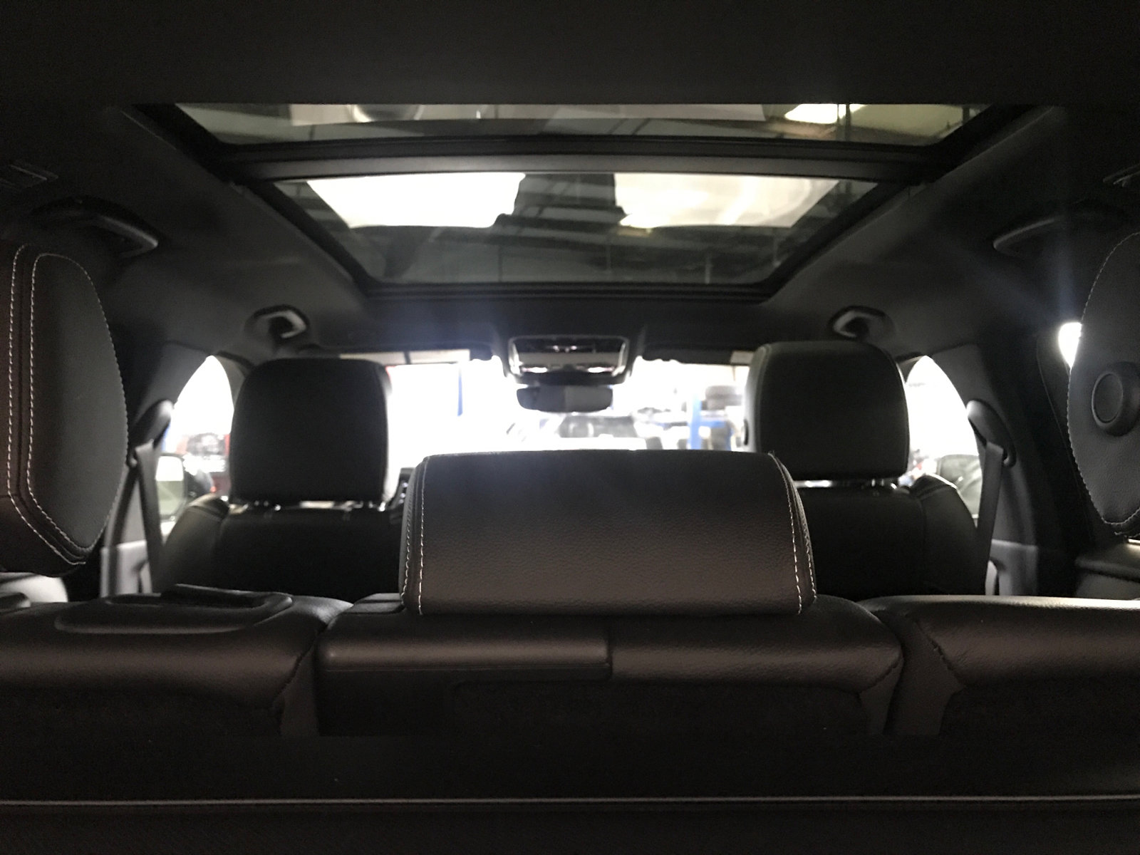 Used 2023 Land Rover Range Rover Velar S image 26