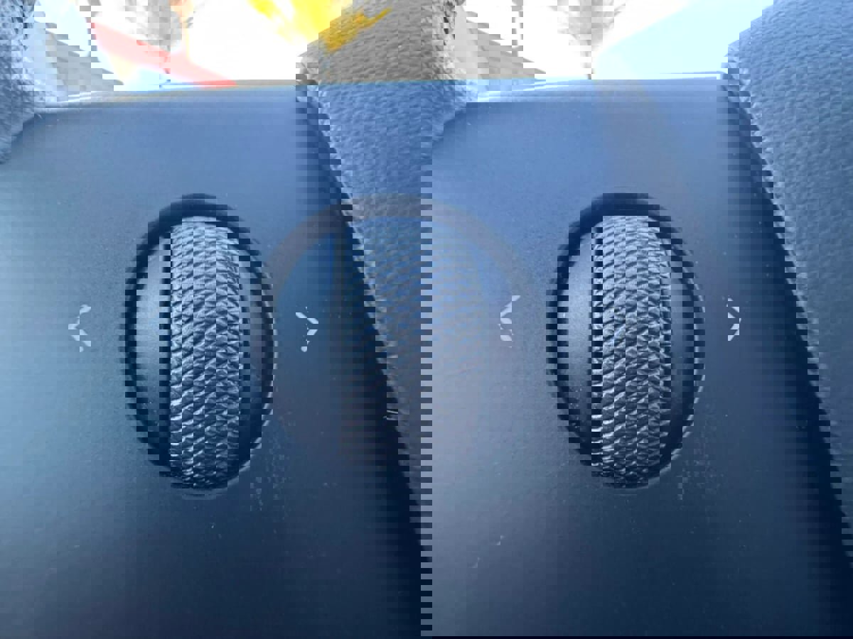 Used 2024 Tesla Model Y Long Range image 36