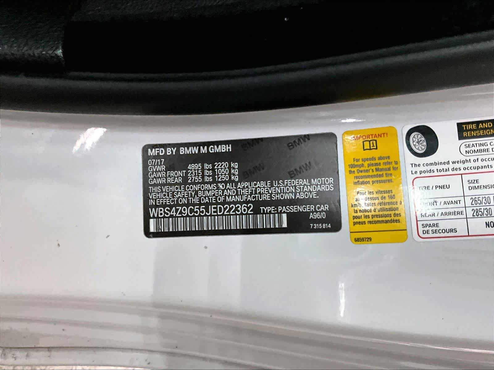 Used 2018 BMW M4 Convertible image 31