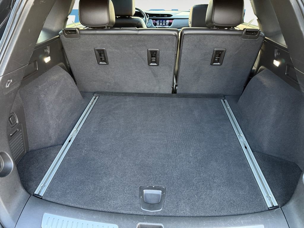 Used 2022 Cadillac XT5 Premium Luxury image 16