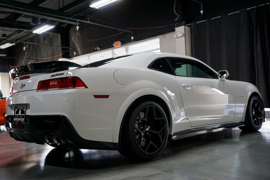 Used 2015 Chevrolet Camaro Z/28 image 7