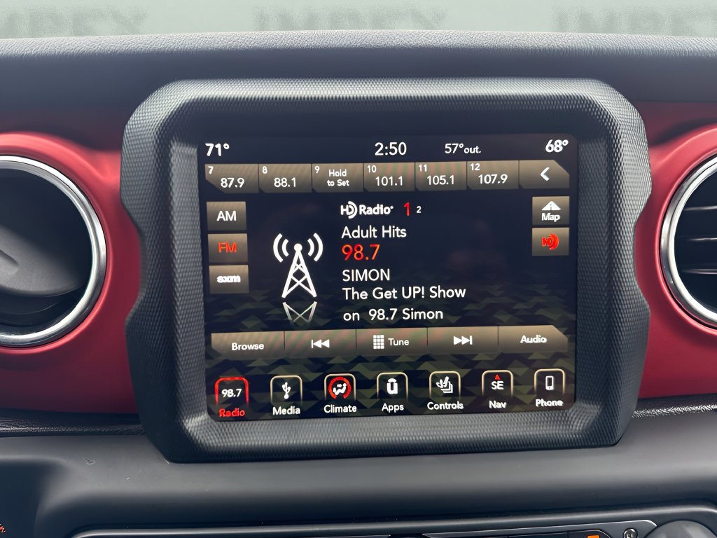 Used 2019 Jeep Wrangler Unlimited Rubicon AWD/4WD image 14