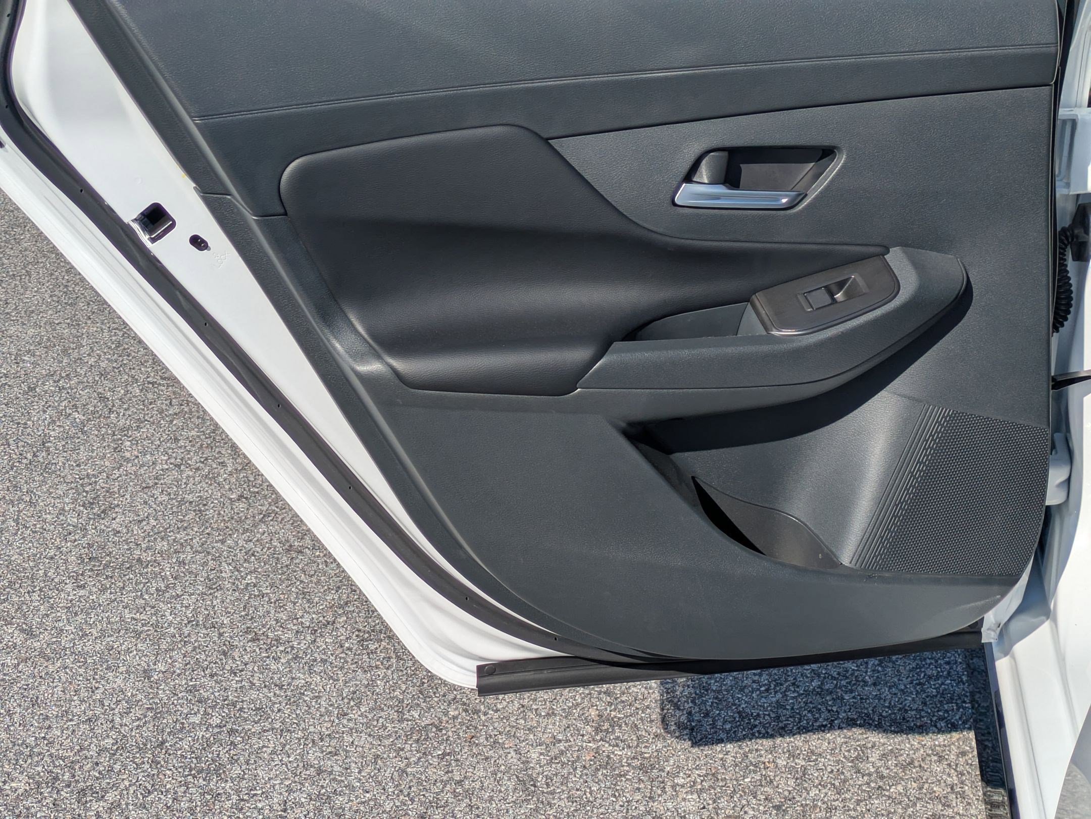 New 2026 Nissan Sentra SR w/ SR Premium Package FWD image 27