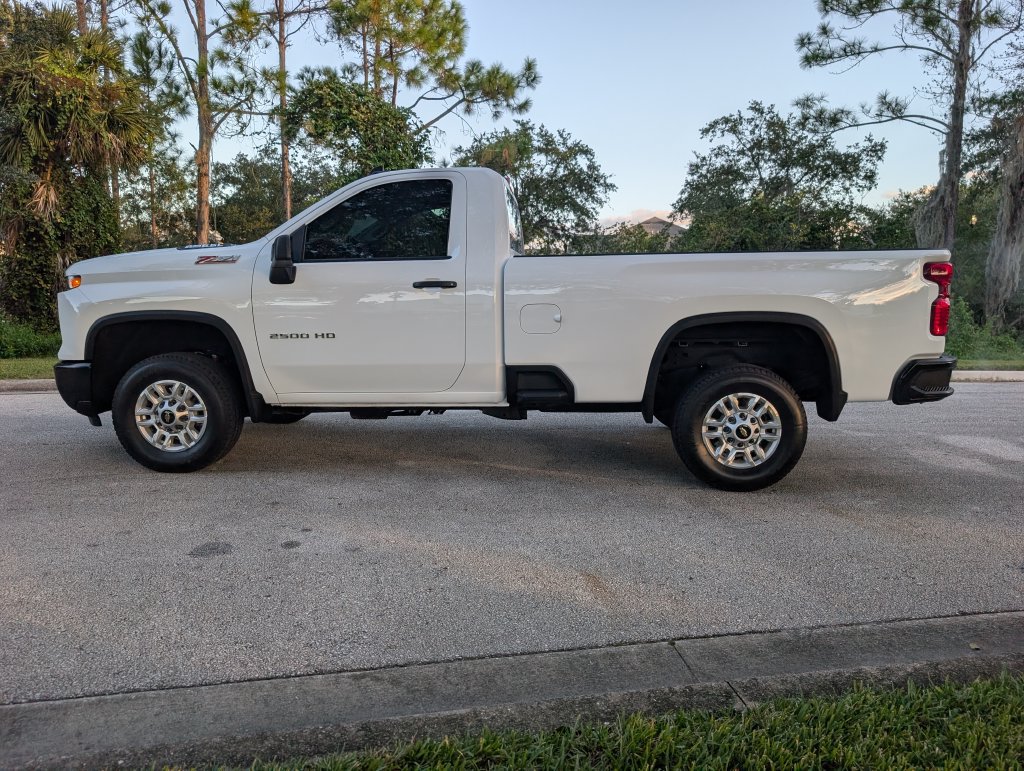 Used 2026 Chevrolet Silverado 2500 W/T w/ WT Convenience Package AWD/4WD image 5