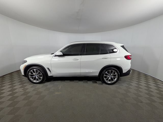 Used 2023 BMW X5 xDrive40i AWD/4WD image 27