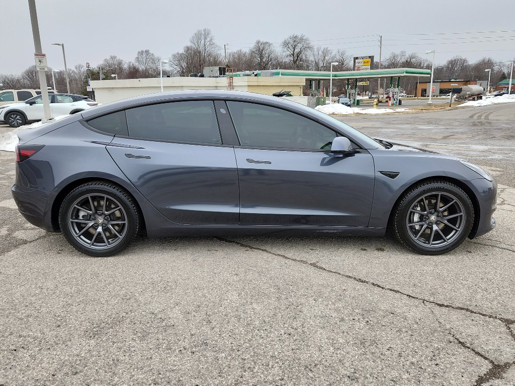 Used 2021 Tesla Model 3 Long Range image 9
