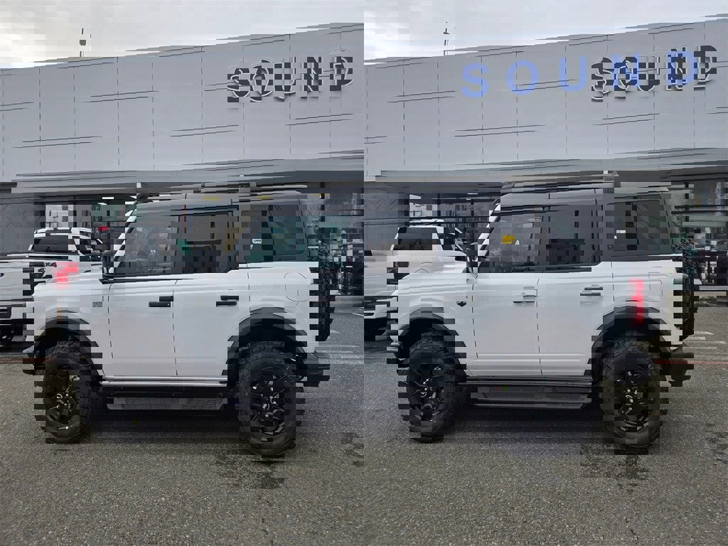 New 2025 Ford Bronco Big Bend w/ Black Diamond Package image 8