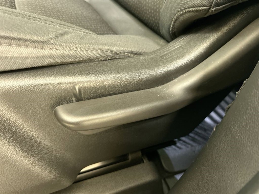 Used 2019 Chevrolet Silverado 1500 Custom Trail Boss w/ Custom Convenience Package image 10