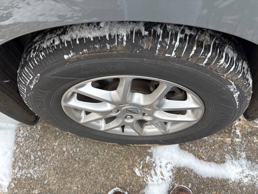 Used 2025 Chrysler Pacifica Select image 7