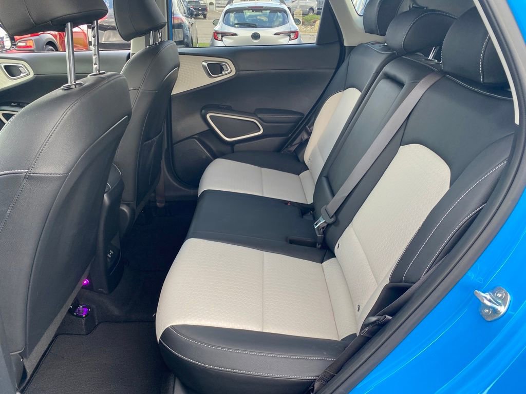 Certified 2023 Kia Soul GT-Line image 22