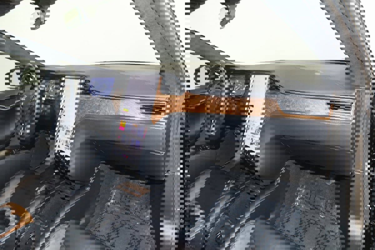 Used 2021 Tesla Model S Long Range Plus image 48