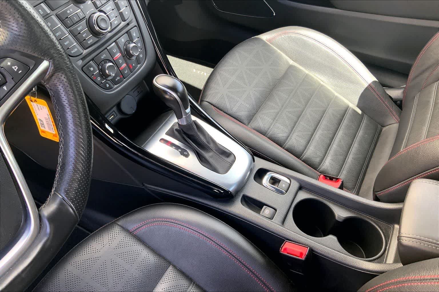 Used 2018 Buick Cascada Sport Touring w/ Dark Effects Package FWD image 15