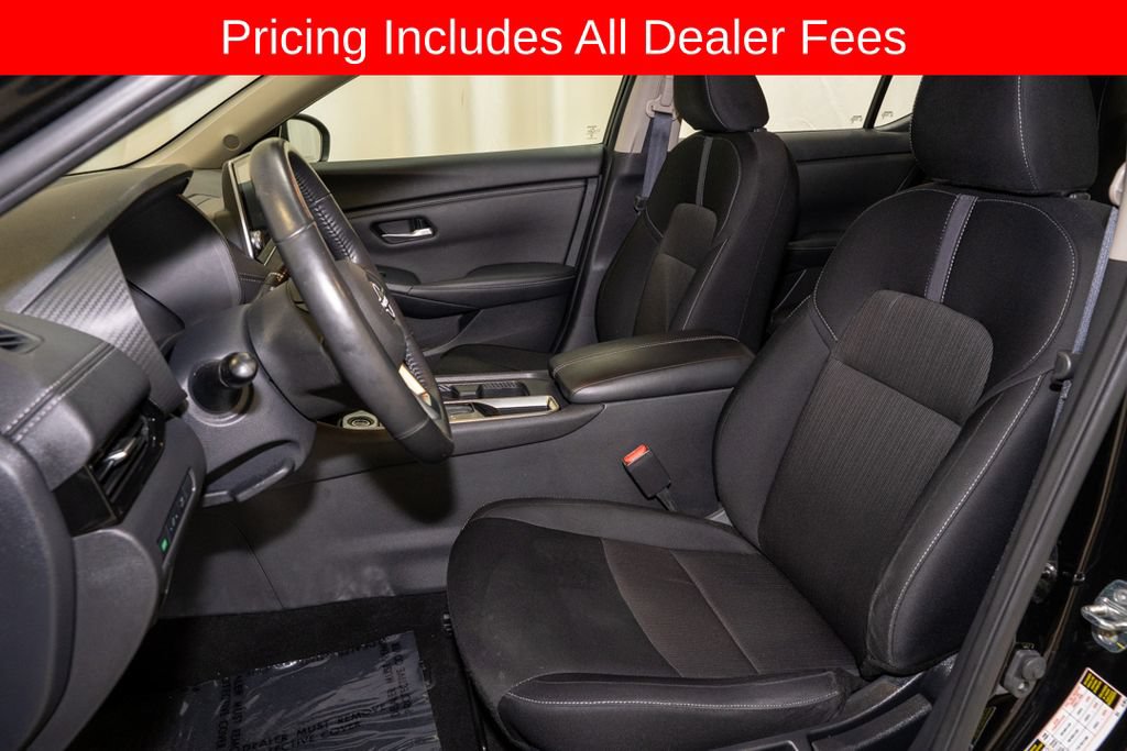 Used 2025 Nissan Sentra SV w/ All-Weather Package FWD image 10