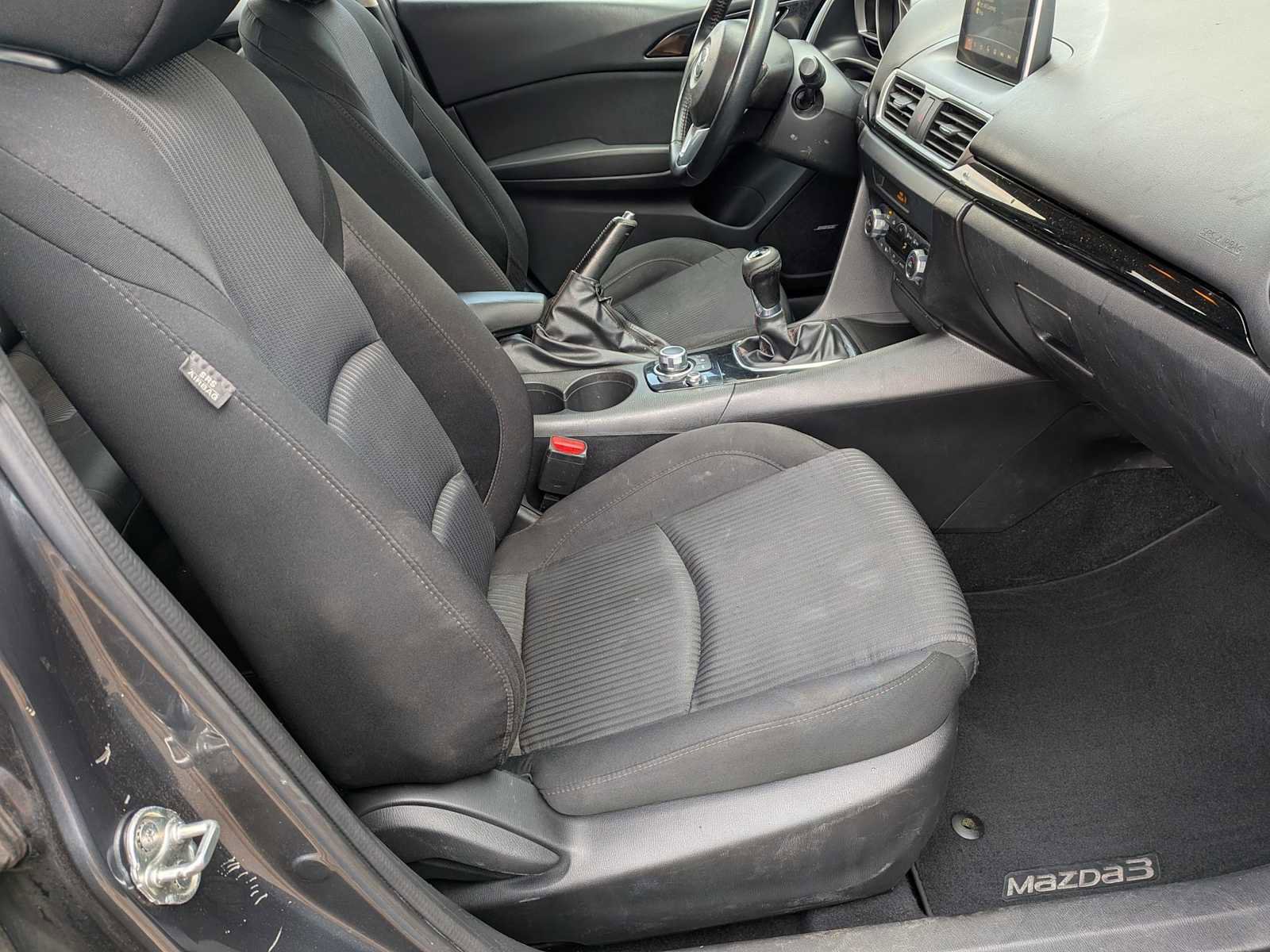 Used 2016 MAZDA MAZDA3 i Touring w/ Popular Equipment Package image 20