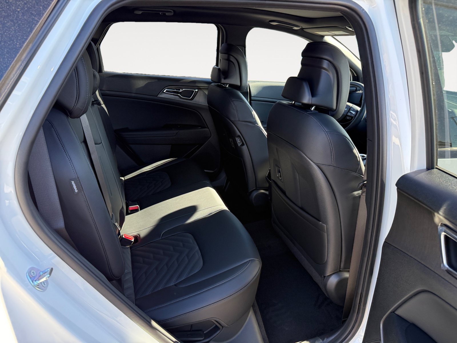 New 2026 Kia Sportage X-Line AWD/4WD image 18
