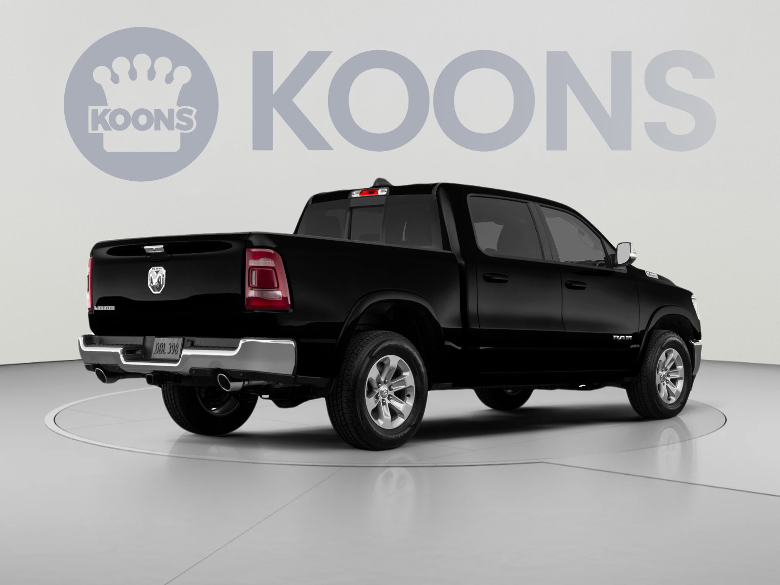 Used 2023 RAM 1500 Laramie AWD/4WD image 4
