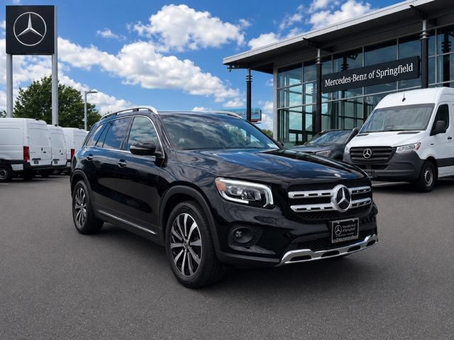 Used 2023 Mercedes-Benz GLB 250 4MATIC image 1