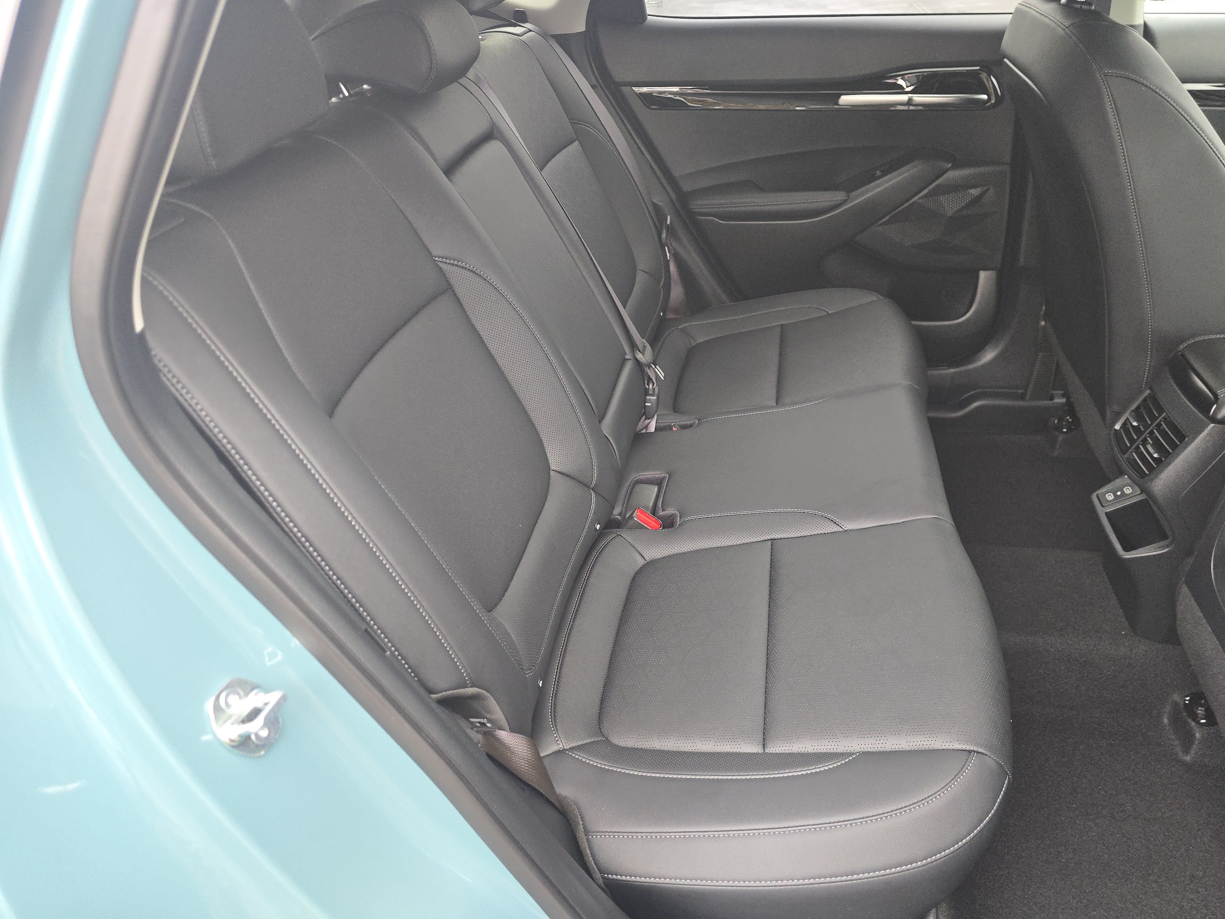 Used 2026 Kia Seltos EX FWD image 17
