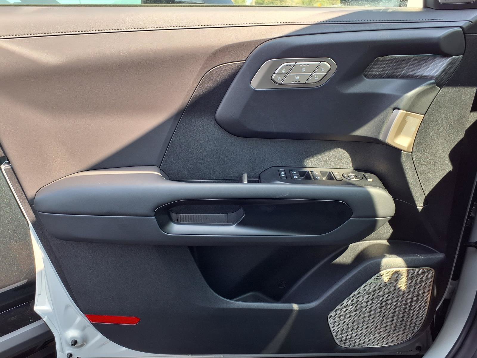 New 2027 Kia Telluride SX Prestige AWD/4WD image 10