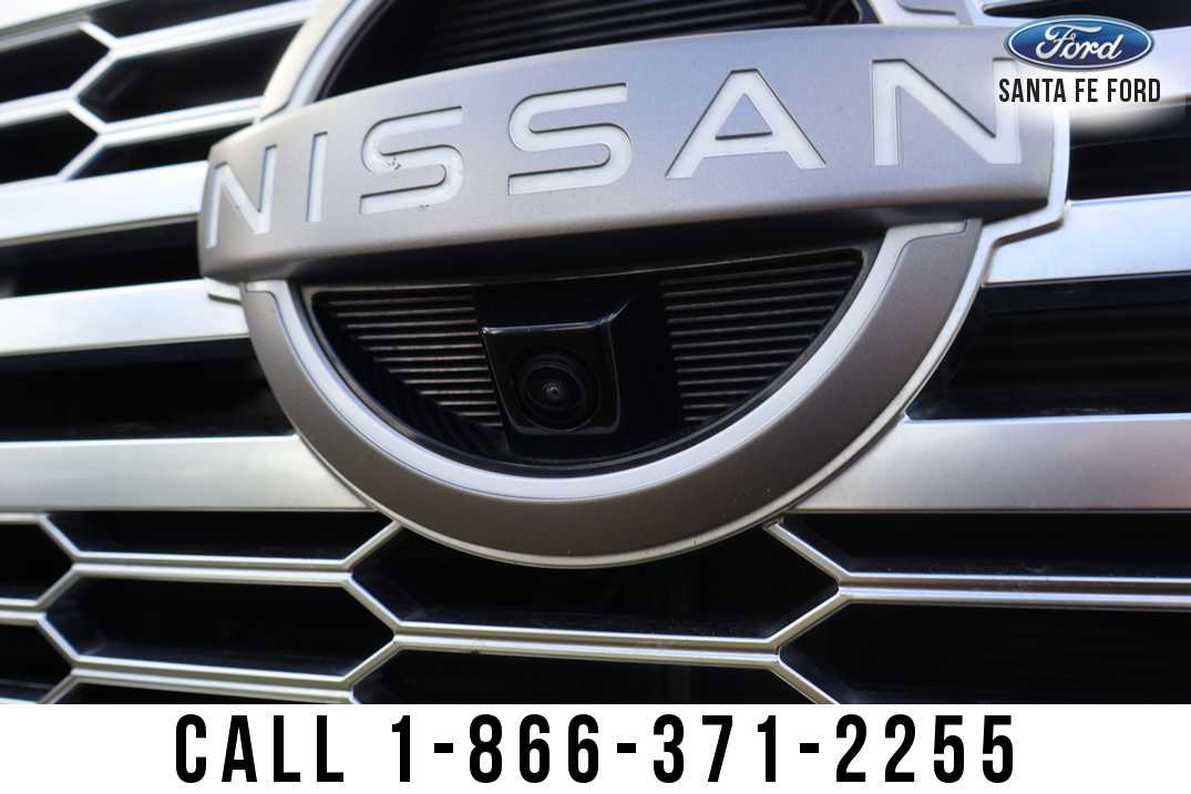 Used 2024 Nissan Titan Platinum Reserve w/ Moonroof Package RWD image 43