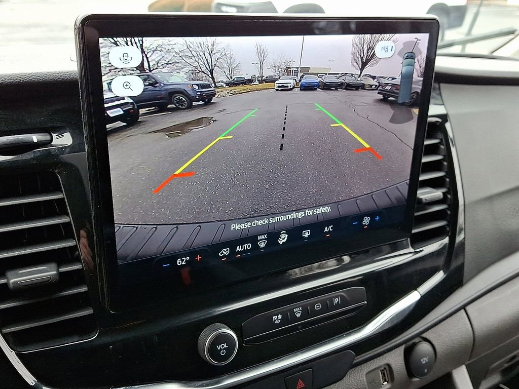 Used 2024 Ford Transit 350 XLT image 18