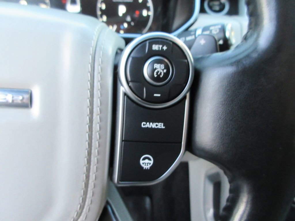 Used 2017 Land Rover Range Rover Long Wheelbase Supercharged image 28