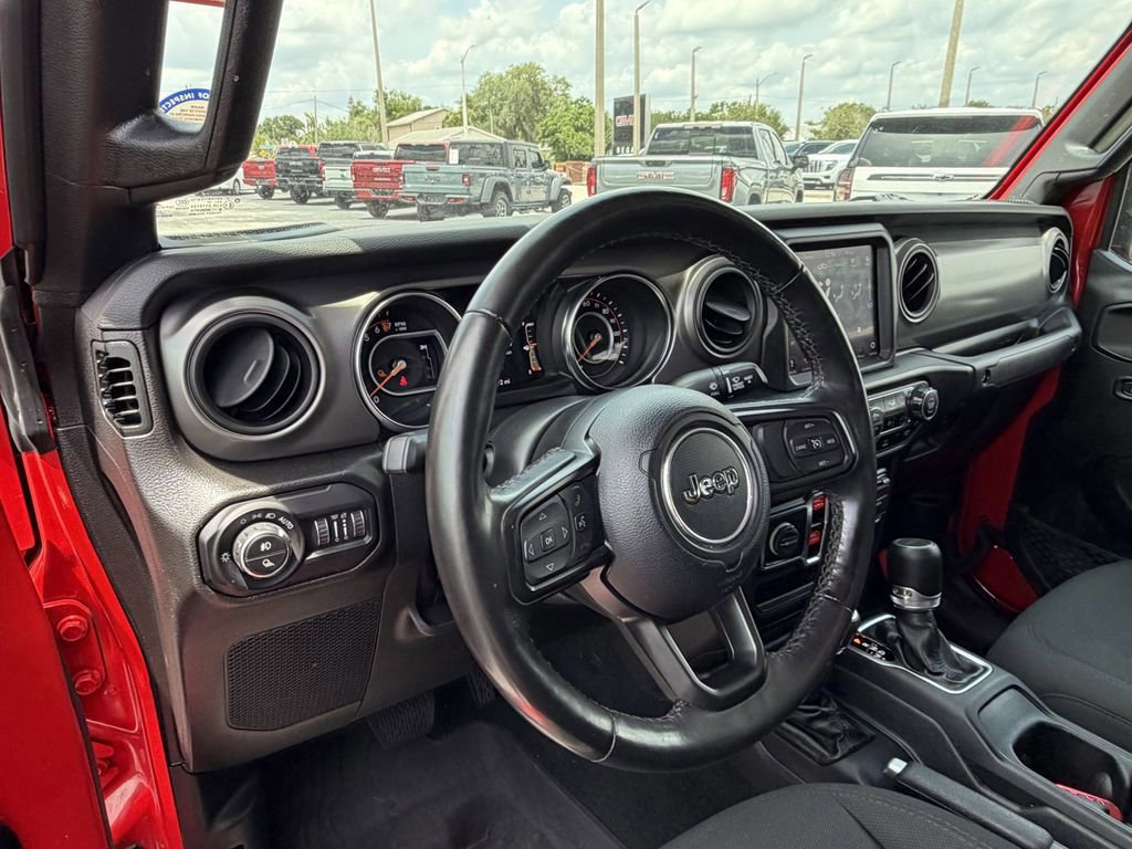 Used 2022 Jeep Gladiator Sport AWD/4WD image 18