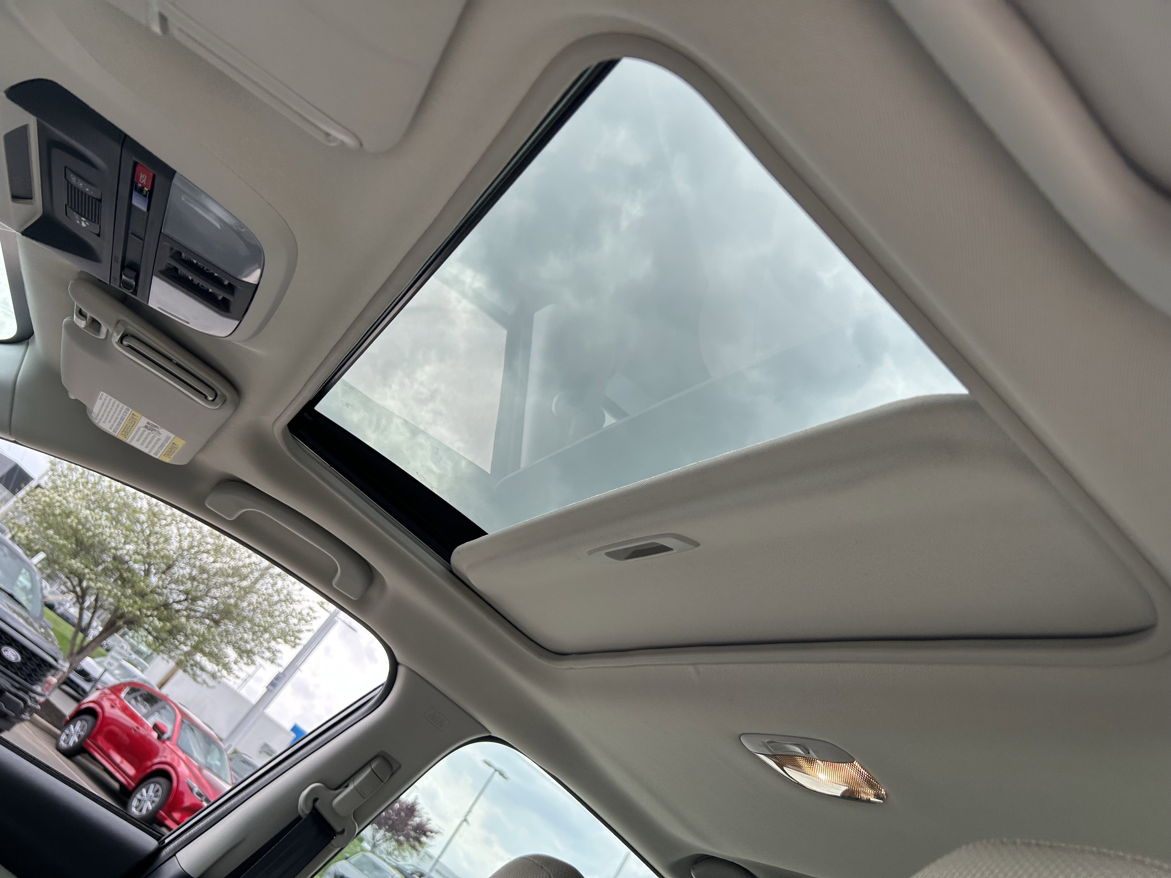 Used 2023 Subaru Impreza Premium image 24