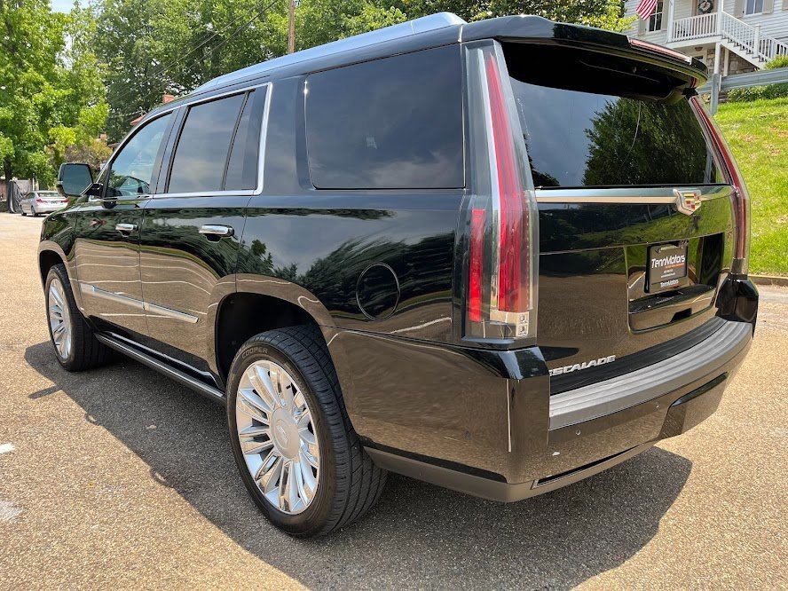 Used 2019 Cadillac Escalade Platinum image 37