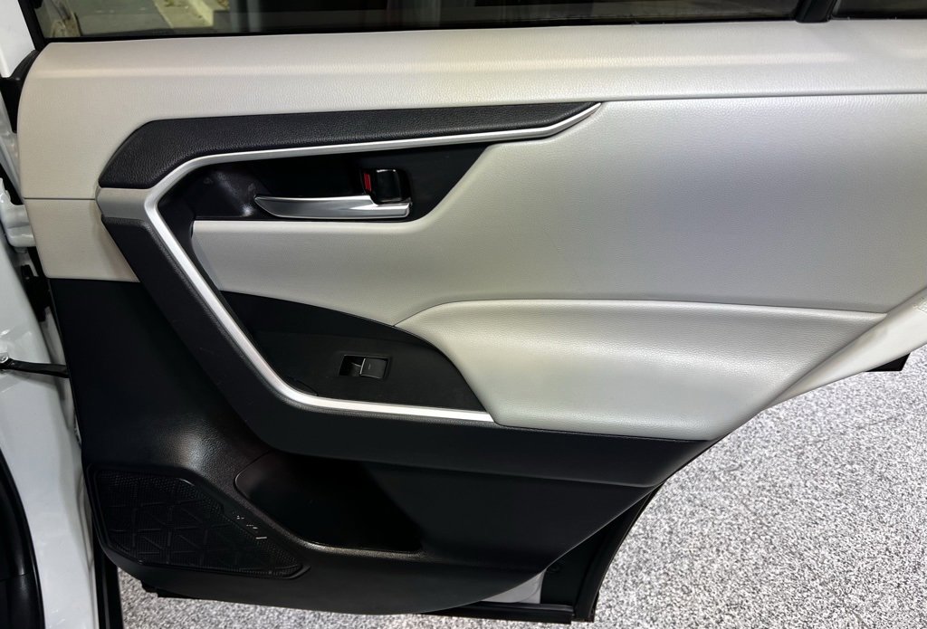 Used 2024 Toyota RAV4 XLE image 52